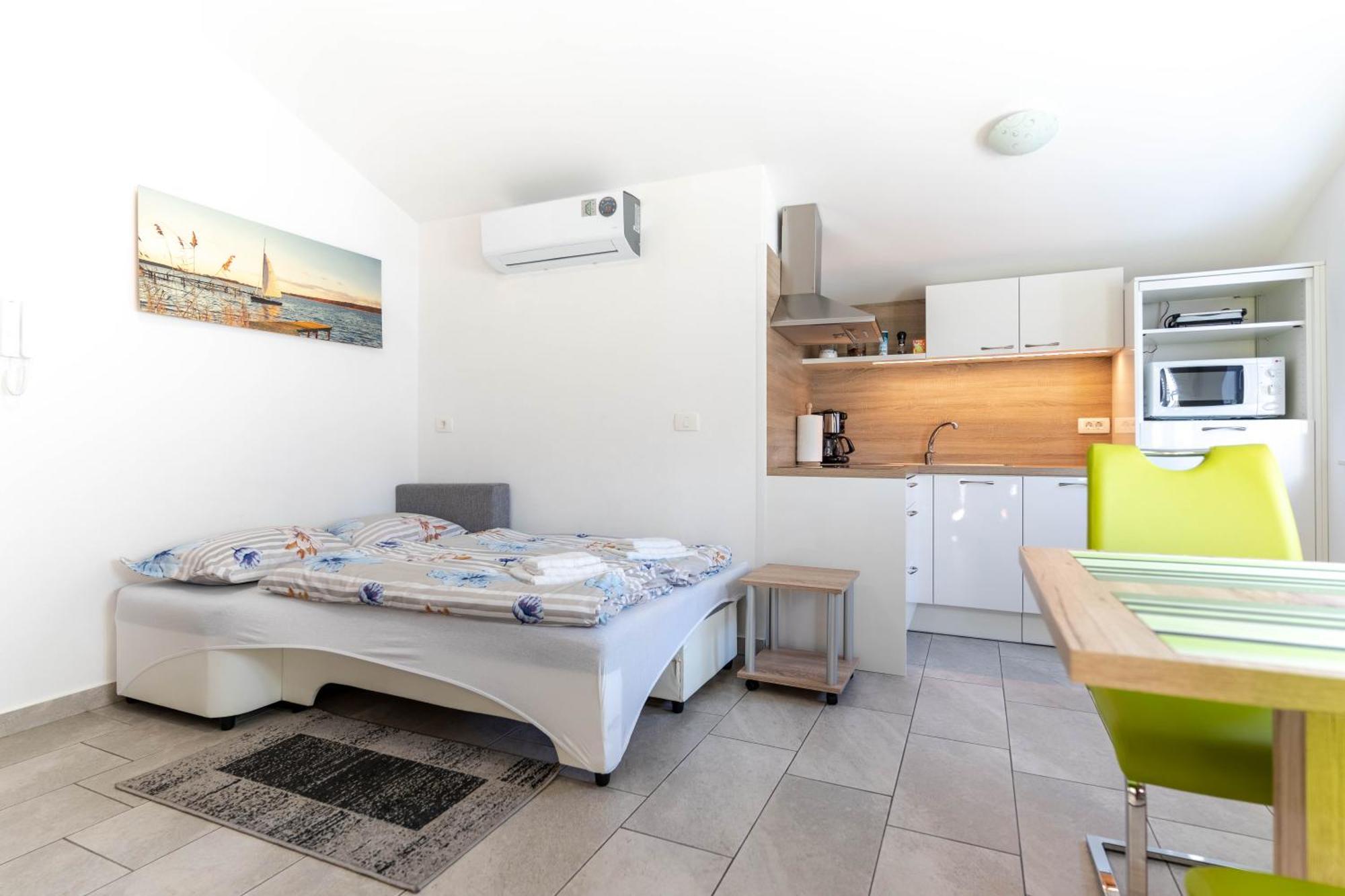 Apartmaji Ema Koper Eksteriør bilde