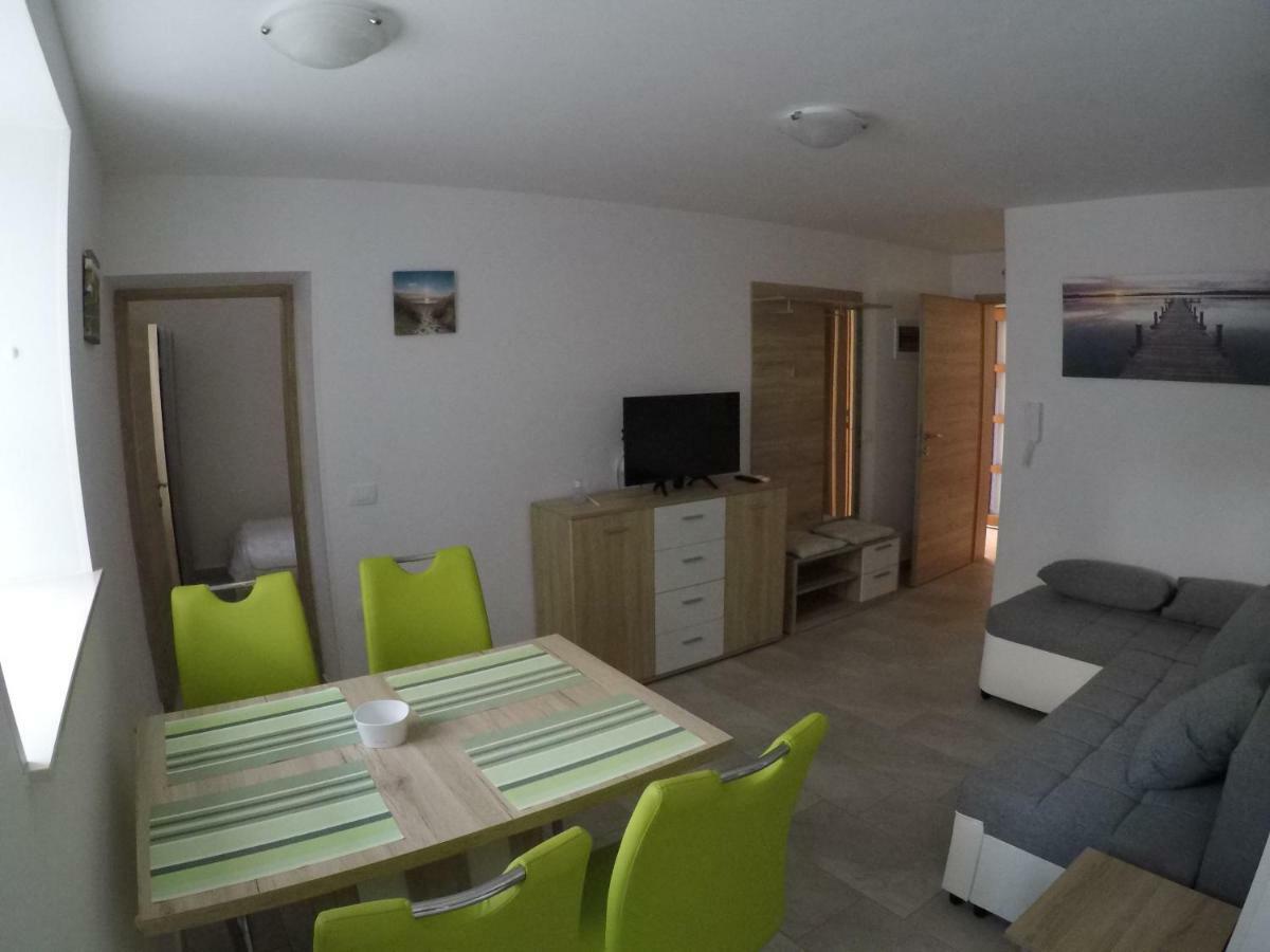 Apartmaji Ema Koper Eksteriør bilde